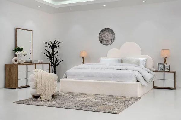 Stratus Bed