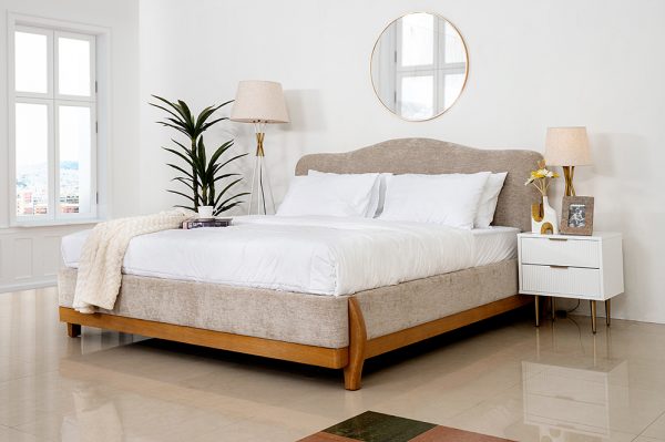 Naayra  Bed